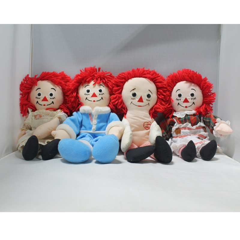 Lot of 4 Raggedy Ann Dolls