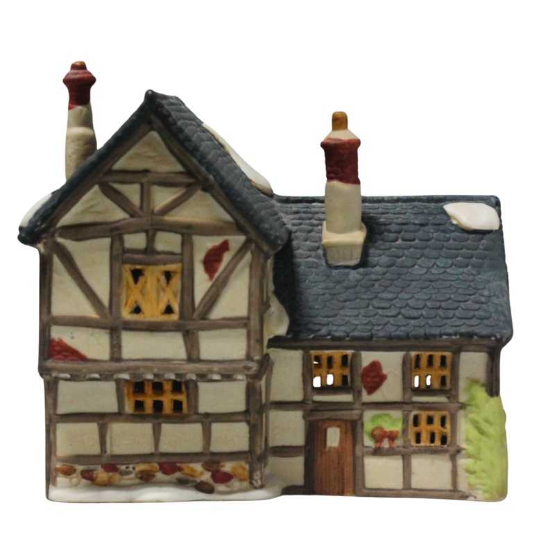 Department 56: 65188 Tudor Cottage