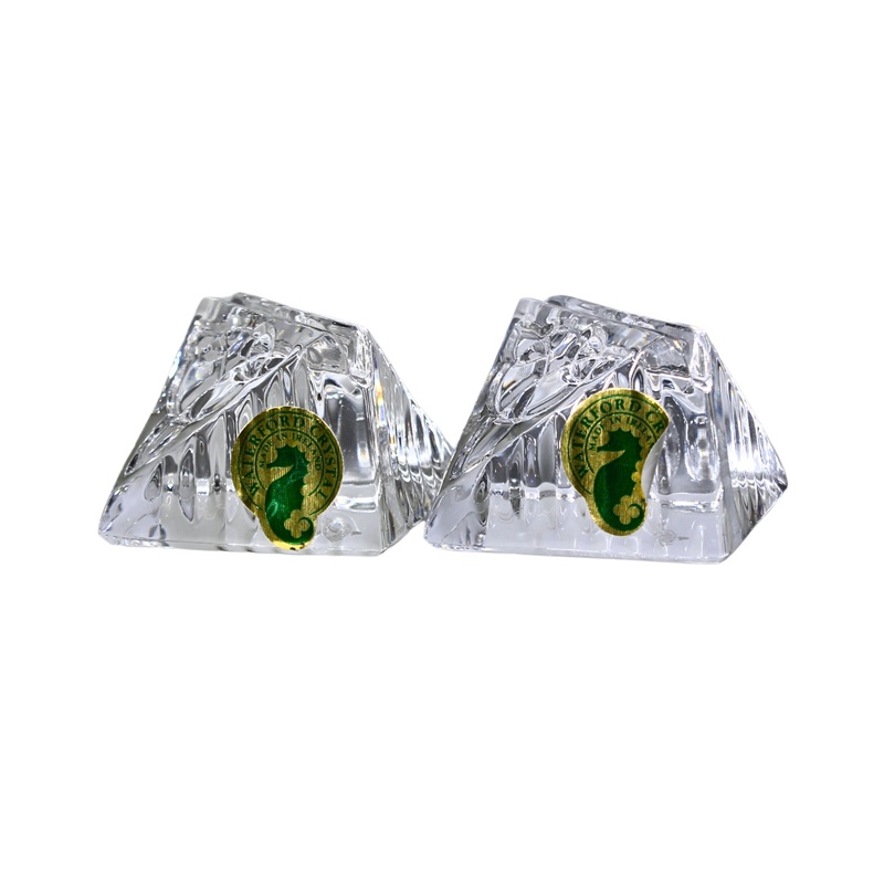 Waterford Crystal: Fionns Knot Fionns Knot Place Card Holder, 2.5"