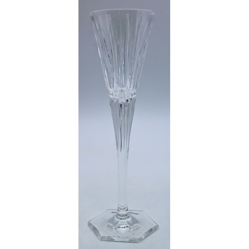 Hoya Crystal Glass Stemware | Please Read