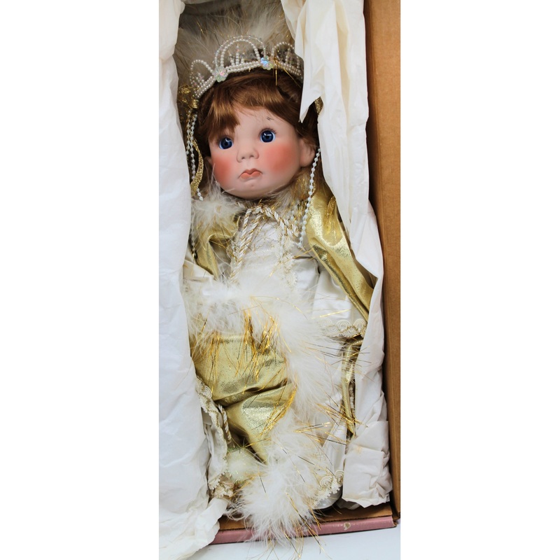 Lot of 3: Lee Middleton Dolls - Missy & Christmas Angels | Please Read