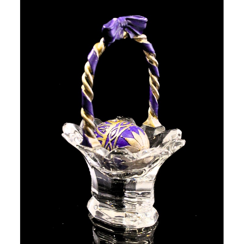 Waterford Crystal: Figurines Miniature Easter Basket with Egg, 3.5"