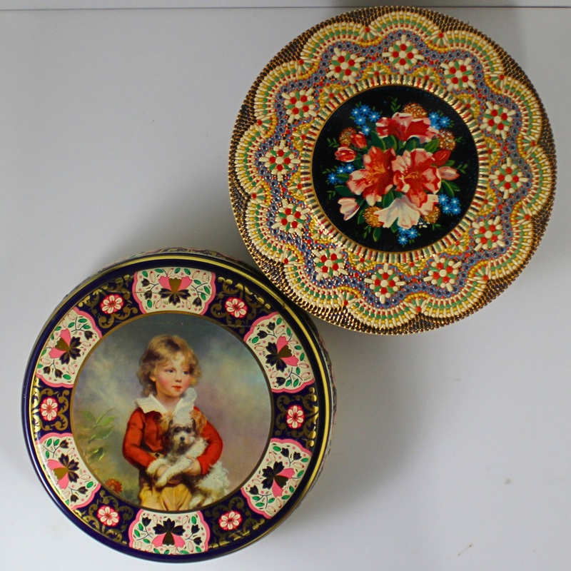 Lot of 2: Biscuit Tins