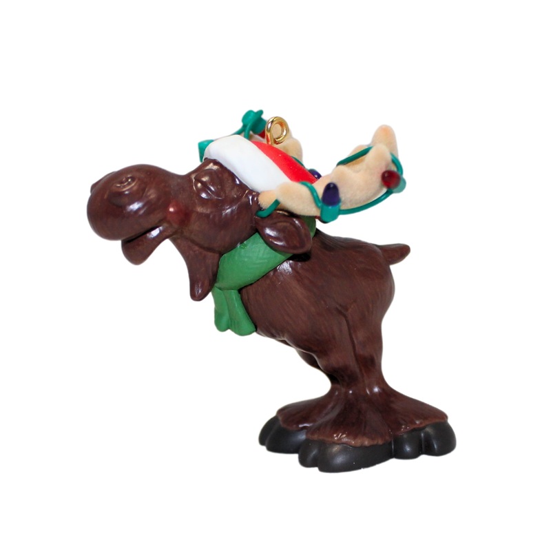 Hallmark Ornament: 2012 Merry Chris-moose | QK5004