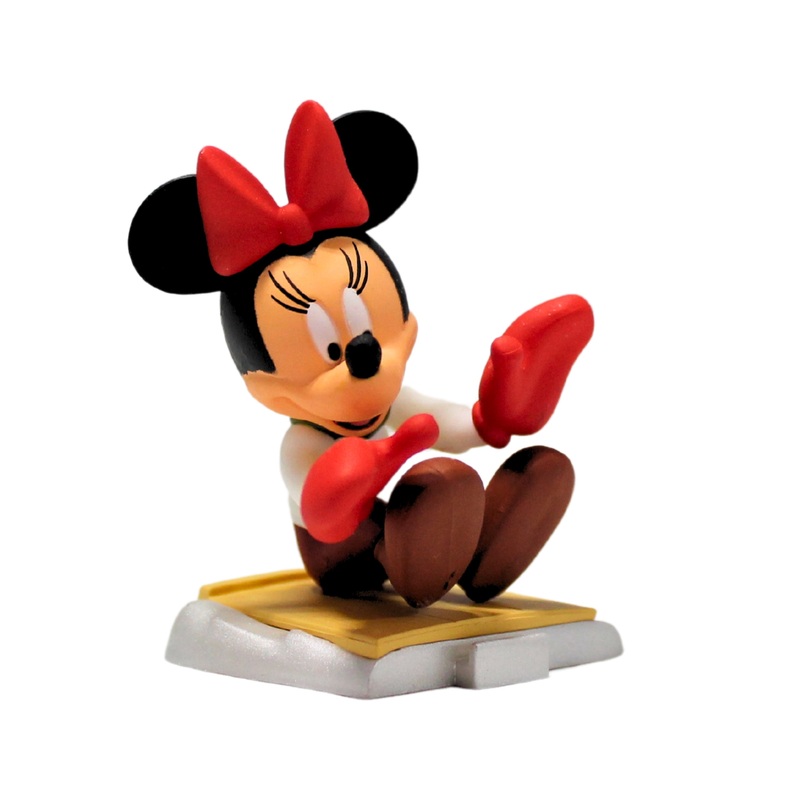 Hallmark Ornament: 2012 Merry Mittens Minnie | QRP5921
