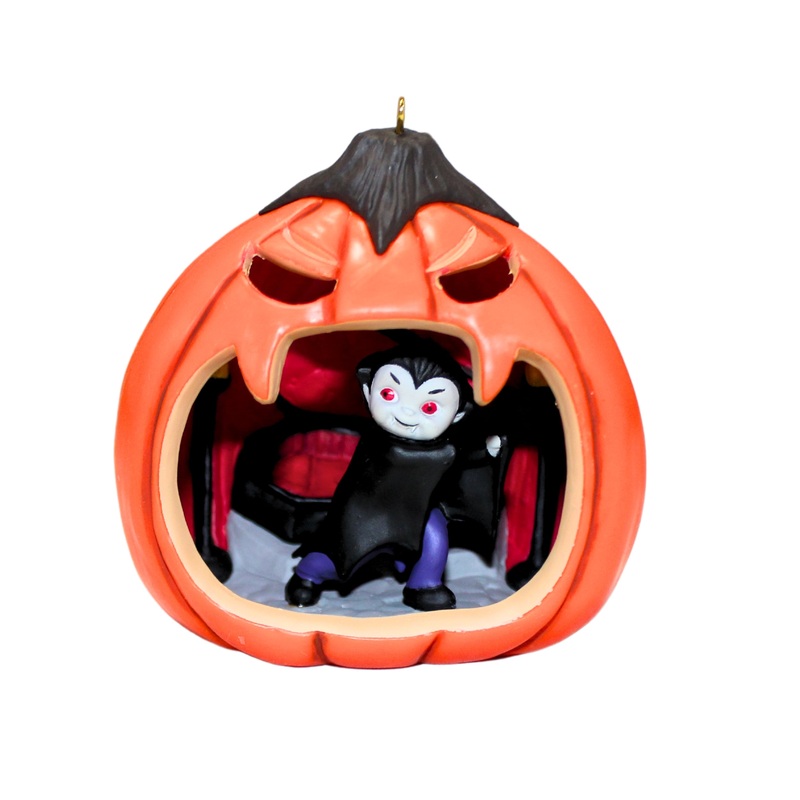 Hallmark Ornament: 2016 Happy Halloween! | QF05234