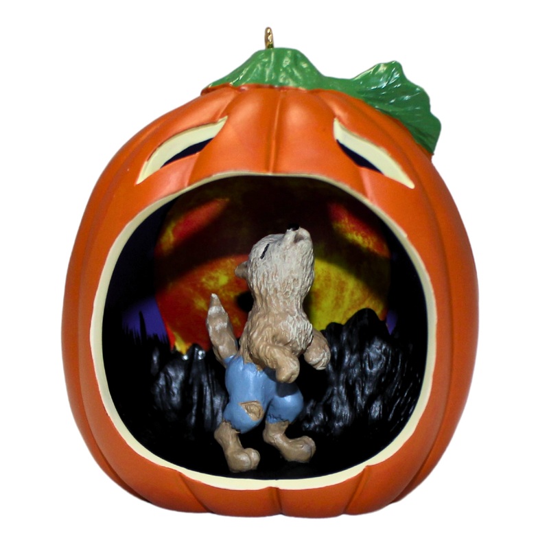 Hallmark Ornament: 2018 Happy Halloween! | QF05246