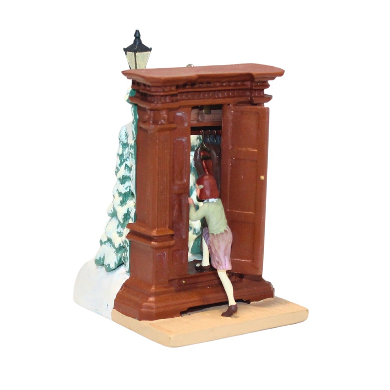 Hallmark Ornament: 2006 Lucy and the Wardrobe | QXD8393 | Narnia