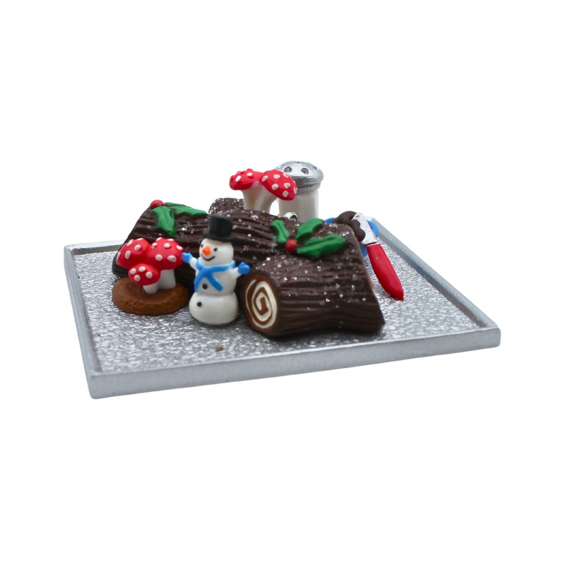 Hallmark Ornament: 2013 Yummy Yule Log Cake | QXE3782