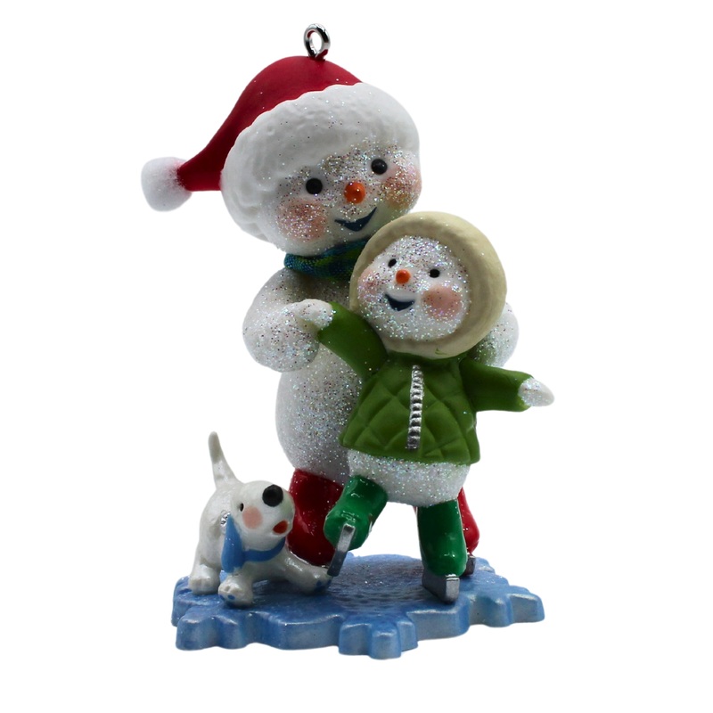 Hallmark Ornament: 2015 Chillin' Together  | QX9079