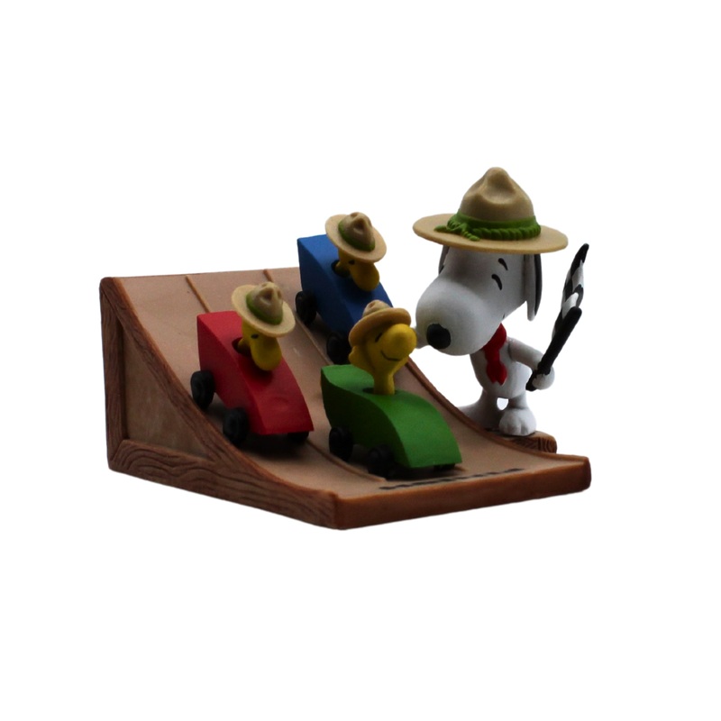 Hallmark Ornament: 2015 The Race is on! | QXI2379 | Peanuts