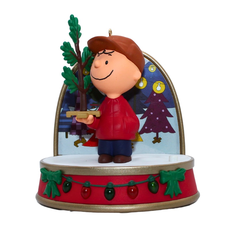 Hallmark Ornament: 2018 Charlie Brown   | QXI3346 | Peanuts
