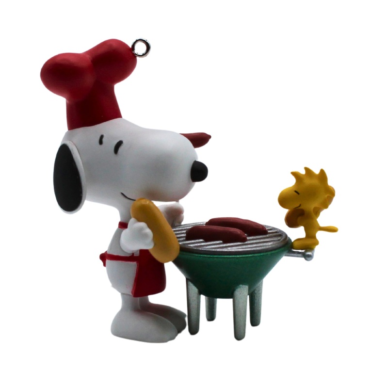 Hallmark Ornament: 2011 Grill Master Snoopy | QX8859 | Peanuts