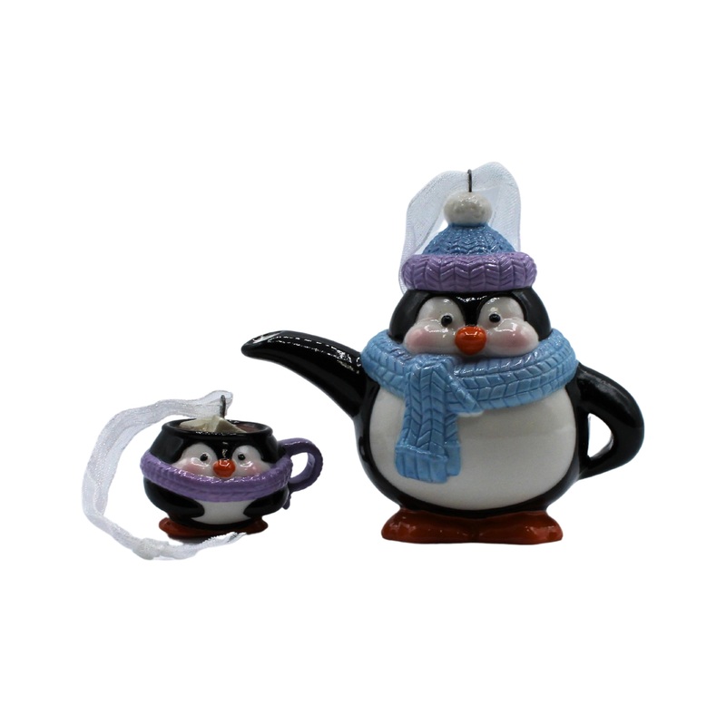 Hallmark Ornament: 2017 Tea Time! | QX9405