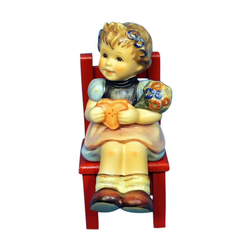 Hummel Figurine: Heart's Delight - 698