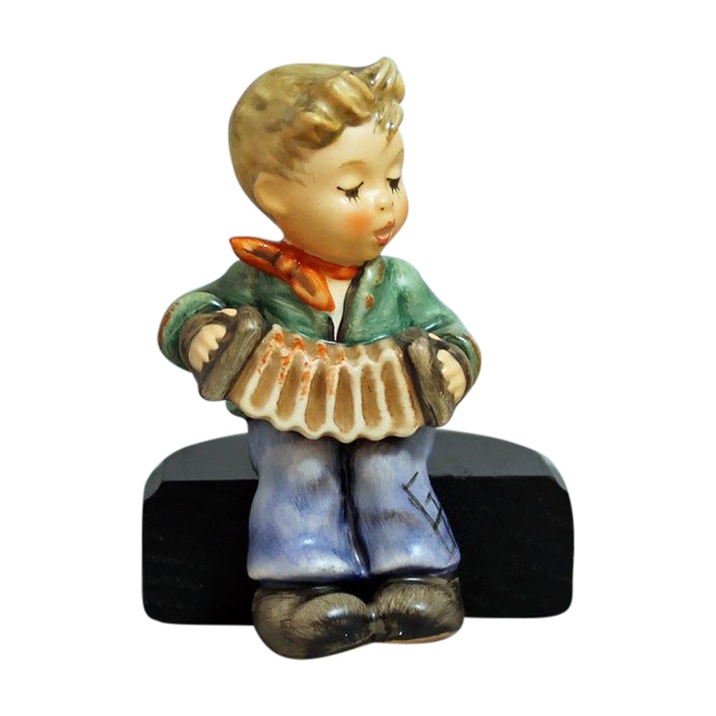 Hummel Figurine: Practice Makes Perfect - 771/2/0