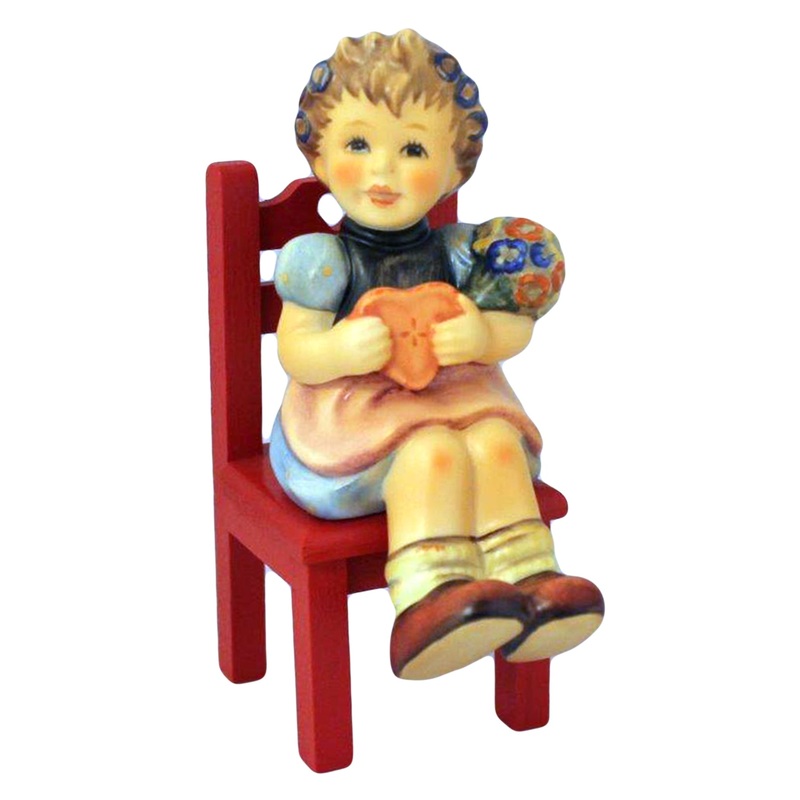 Hummel Figurine: She Loves Me She Loves Me Not - 687