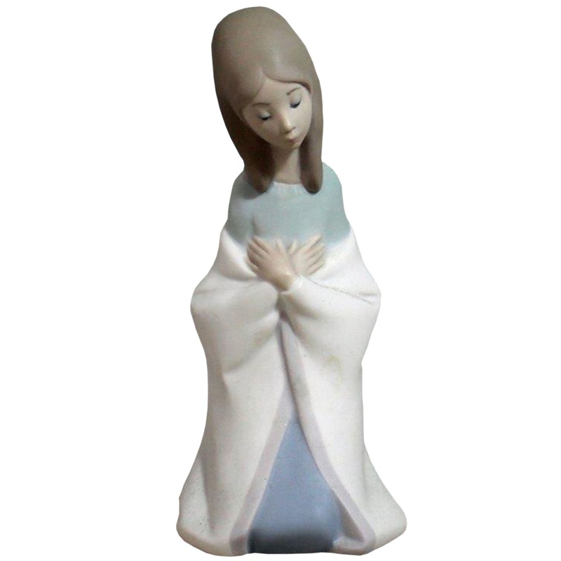 Lladr Figurine: 4671 Virgin Mary Nativity
