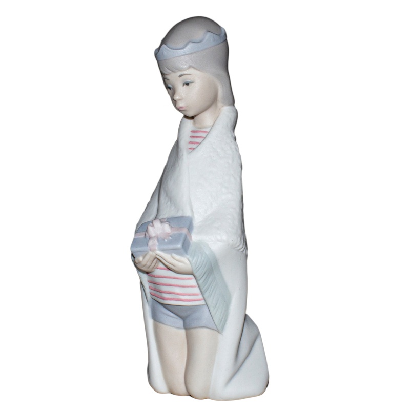 Lladr Figurine: 4673 King Melchior