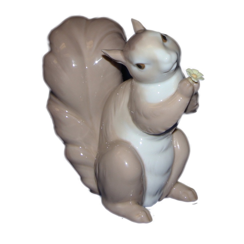 Lladr Figurine: 6410 Would You Be Mine