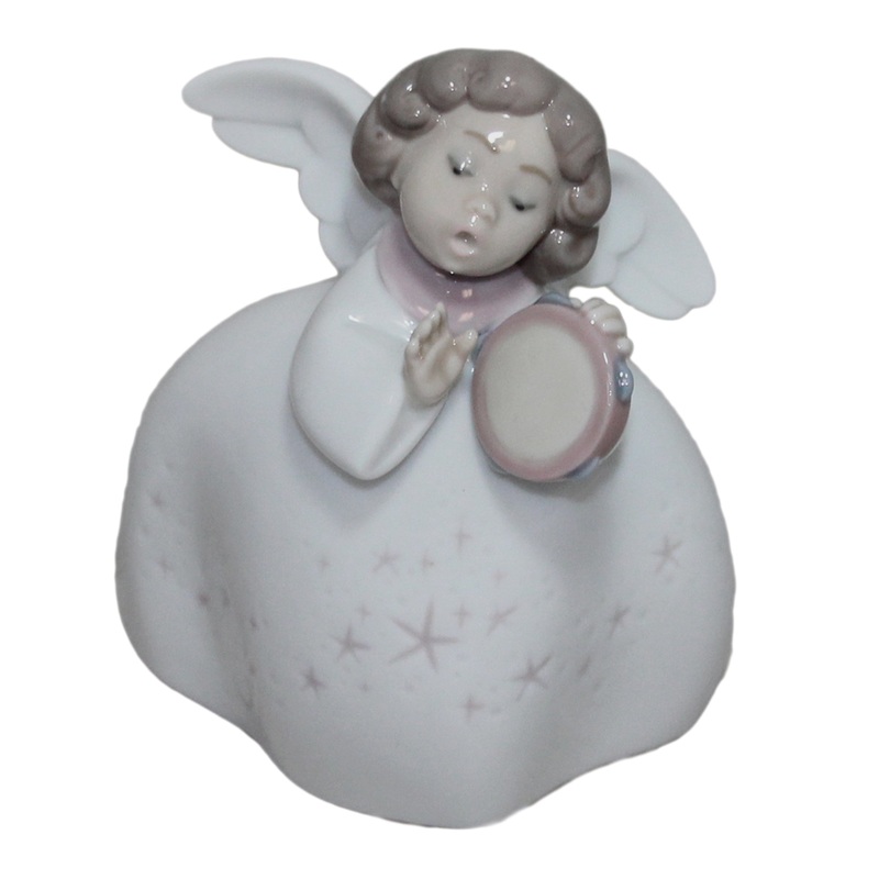 Lladr Figurine: 6530 Little Angel with Tambourine