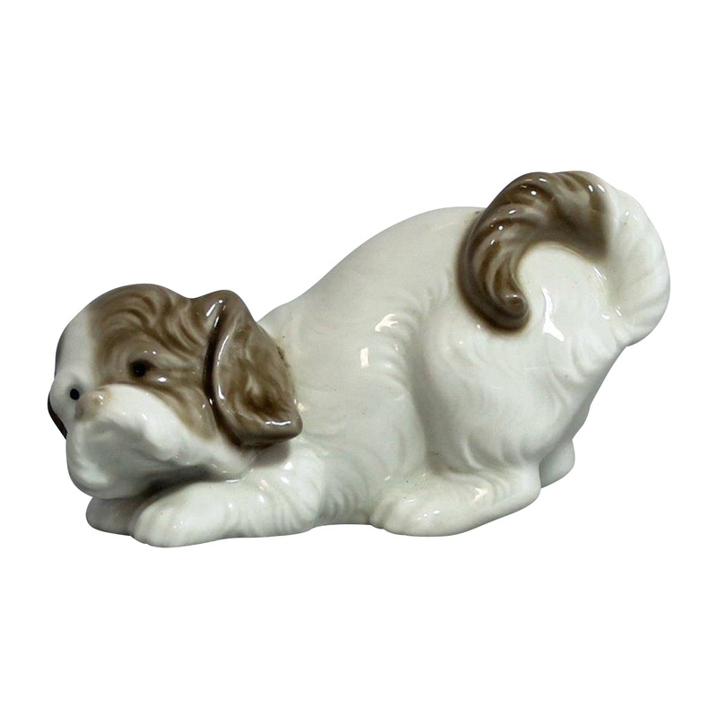 Lladr Figurine: Nao 367g Tail's Up