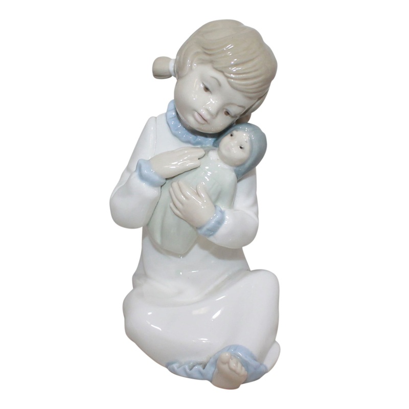 Lladr Figurine: Zaphir 566 Don't Cry Dolly