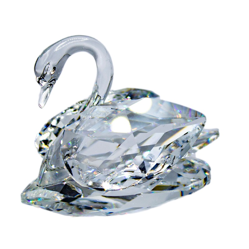 Swarovski Crystal: 010006 Medium Swan