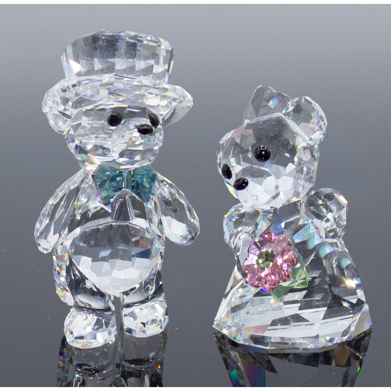 Swarovski Crystal: 842936 Bride and Groom