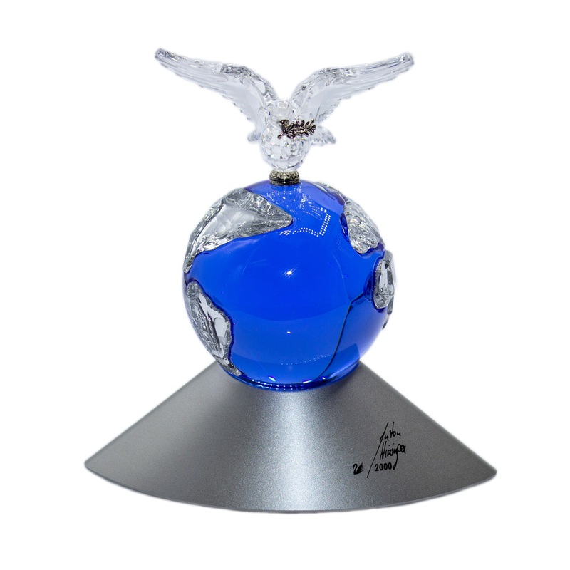 Swarovski Figurine: 238985 Crystal Planet | Millennium Edition | SCS