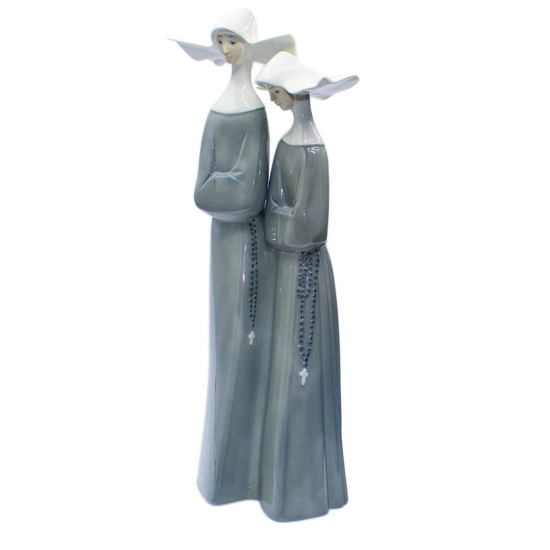 Lladr Figurine: 4611a Nuns Grey