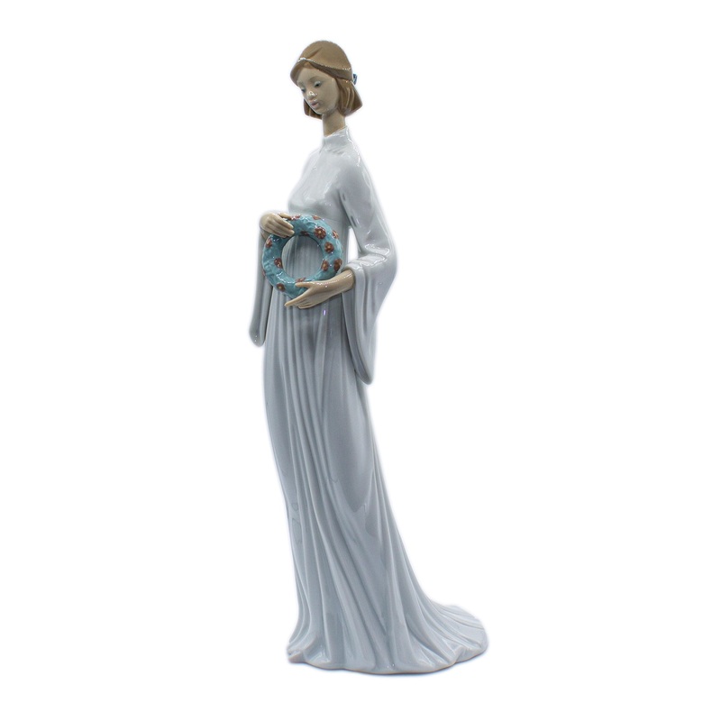 Lladr Figurine: 6377 Unity