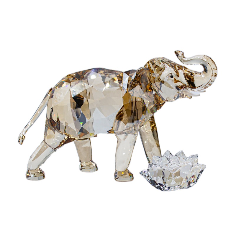 Swarovski Figurine: 1137207 Cinta the Elephant
