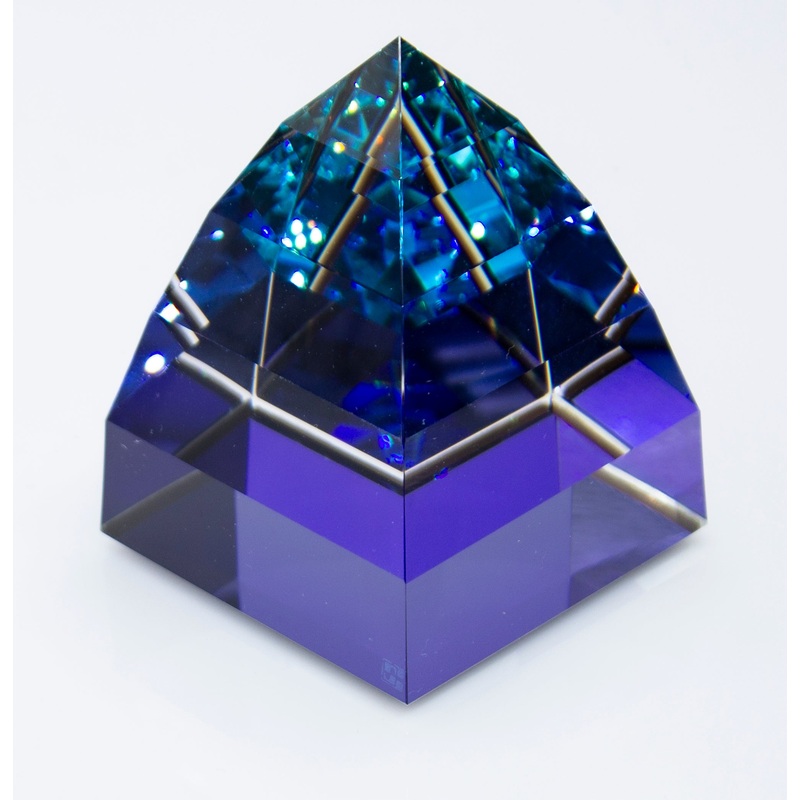 Swarovski Paperweight: 010122 Large Bermuda Blue Pyramid