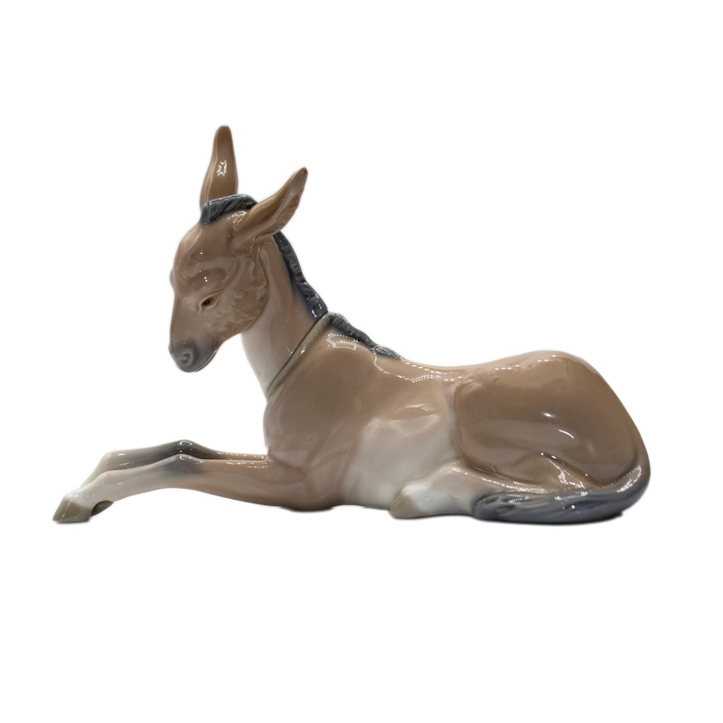 Lladr Figurine: 4679 Donkey, Dark Version