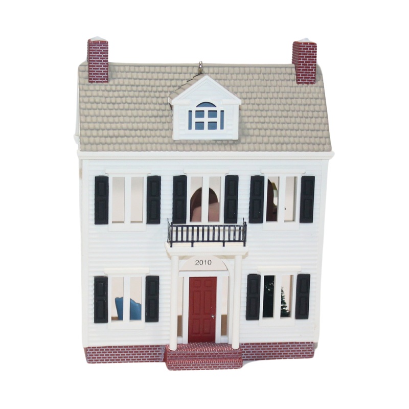 Hallmark Ornament: 2010 A Colonial Christmas | QX8606