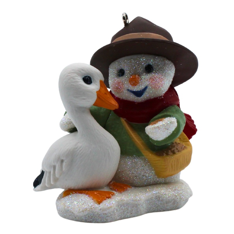 Hallmark Ornament: 2014 Snow Buddies | QX9063