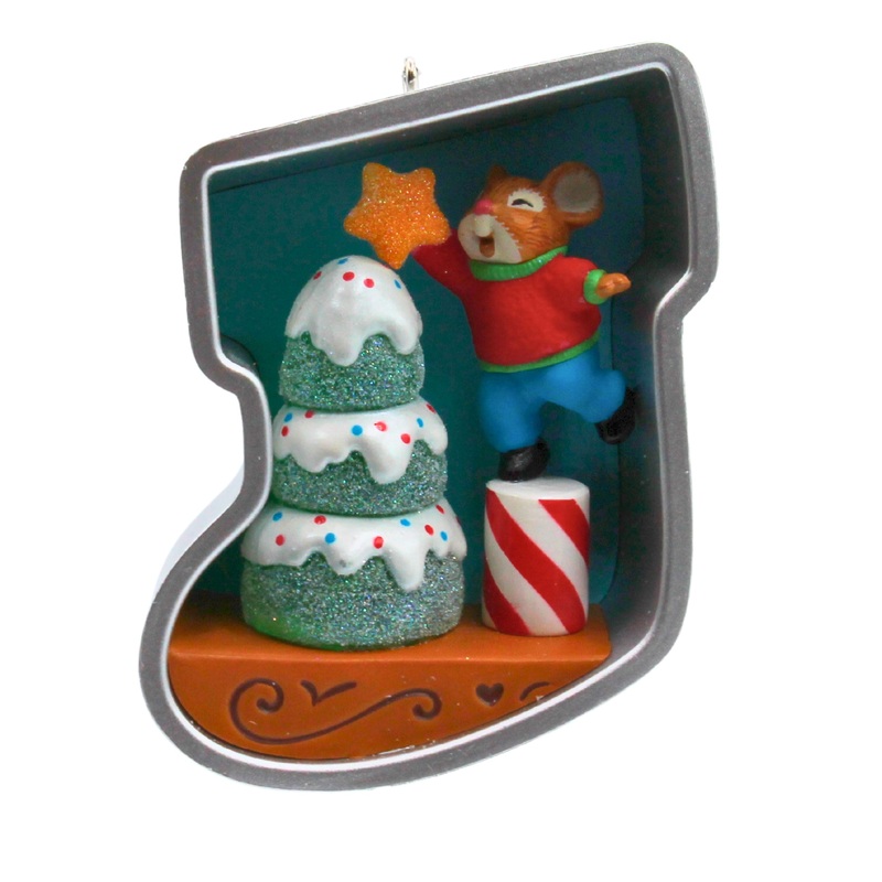 Hallmark Ornament: 2017 Cookie Cutter Christmas  | QX9395