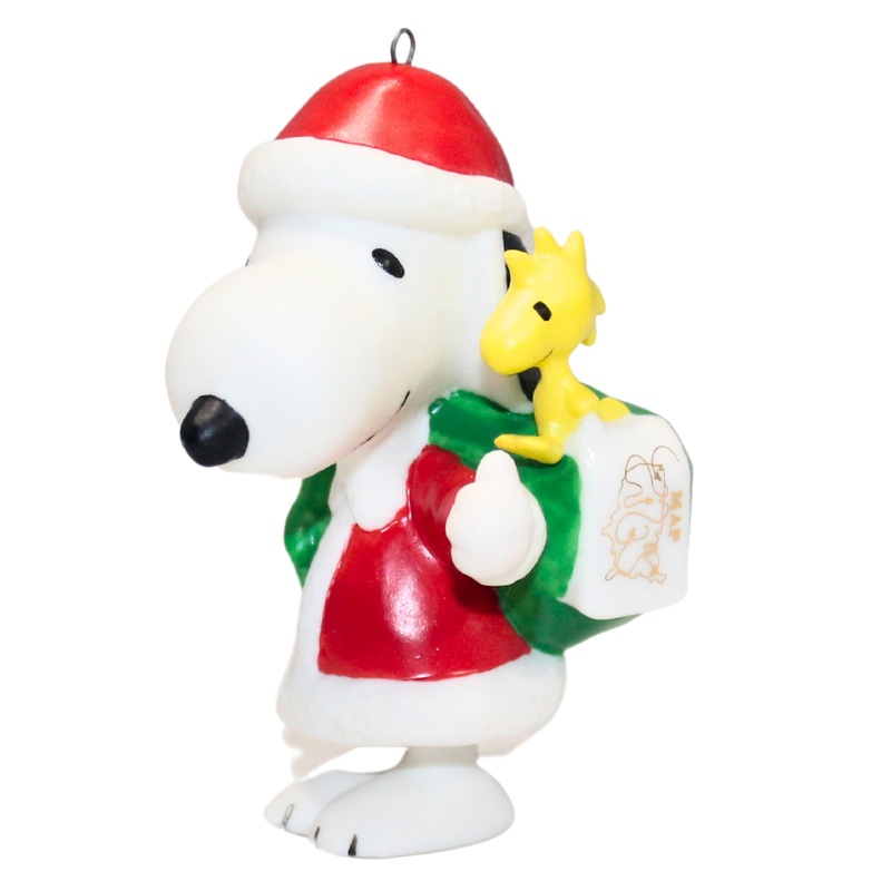 Hallmark Ornament: 2017 Spotlight on Snoopy | QXI3285