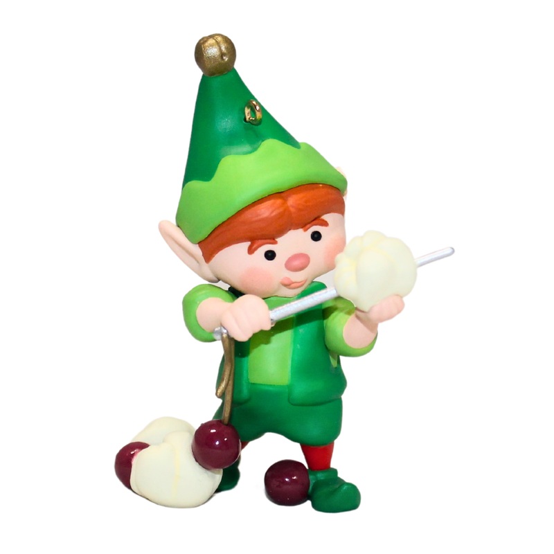 Hallmark Ornament: 2018 North Pole Tree Trimmers | QX9416