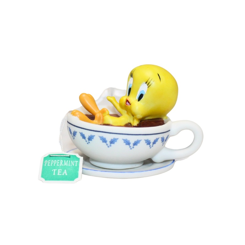 Hallmark Ornament: 2001 Holiday Spa | QX6945 | Looney Tunes