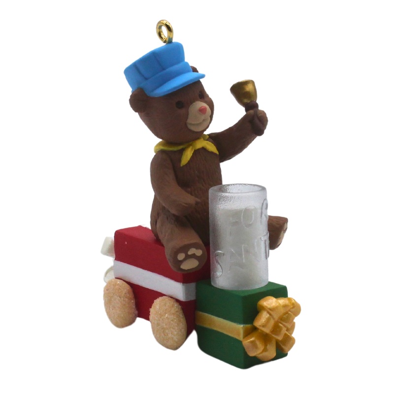 Hallmark Ornament: 1999 Milk 'n' Cookies Express | QX6839