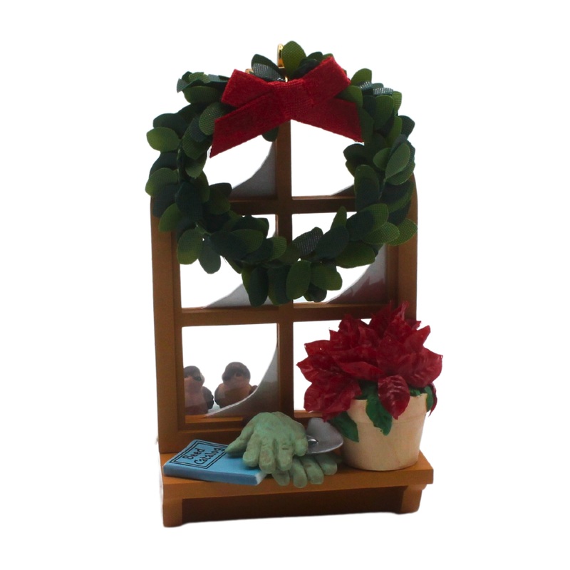 Hallmark Ornament: 2004 Winter Garden | QXG5534