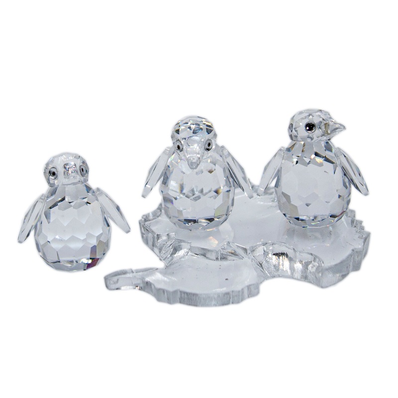 Swarovski Figurine: 209588 Baby Penguins