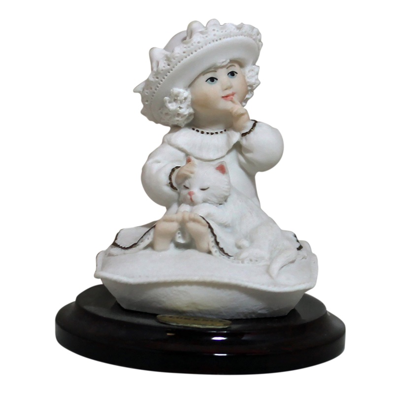 Giuseppe Armani Figurine: 0446f Quiet Please