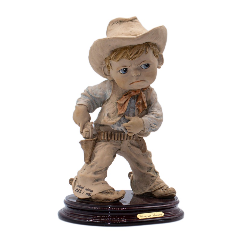 Giuseppe Armani Figurine: 0657-T Cowboy Gunslinger