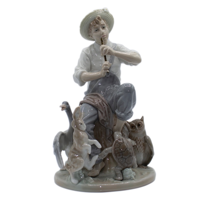 Lladr Figurine: 1410 SpringTime '27