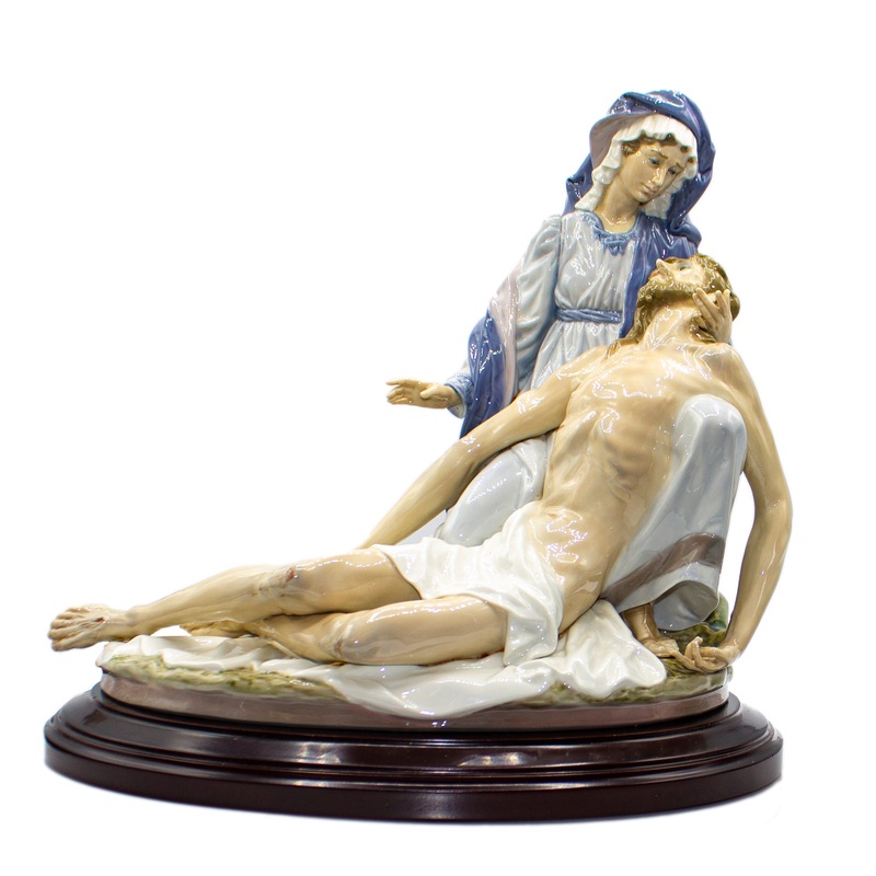 Lladr: 5541 Pious