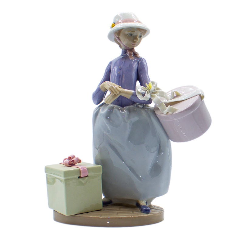 Lladr: 5852 Easter Bonnets