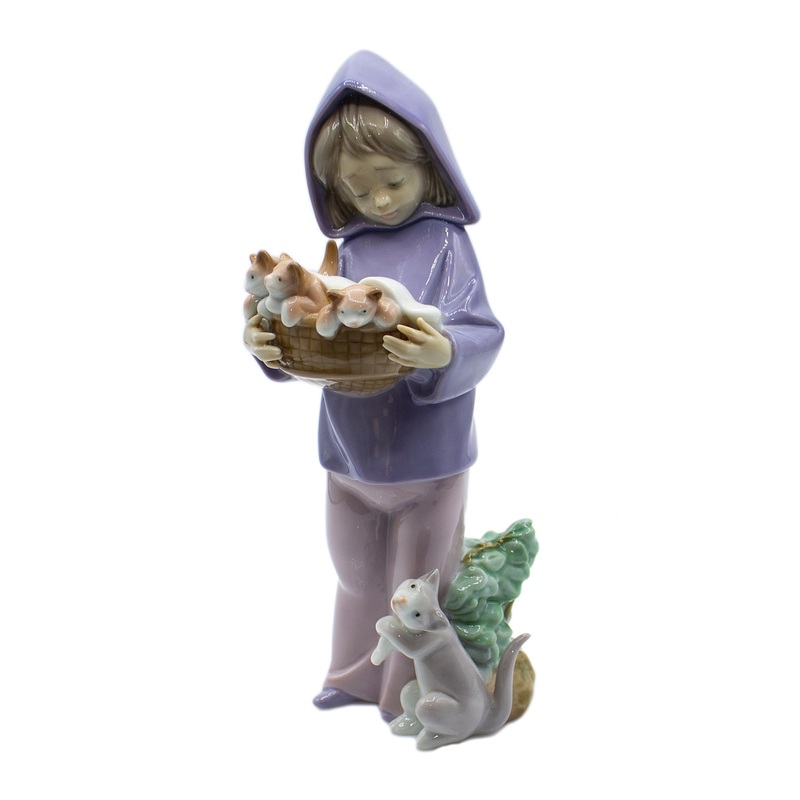 Lladr: 6102 Mother's Little Helper